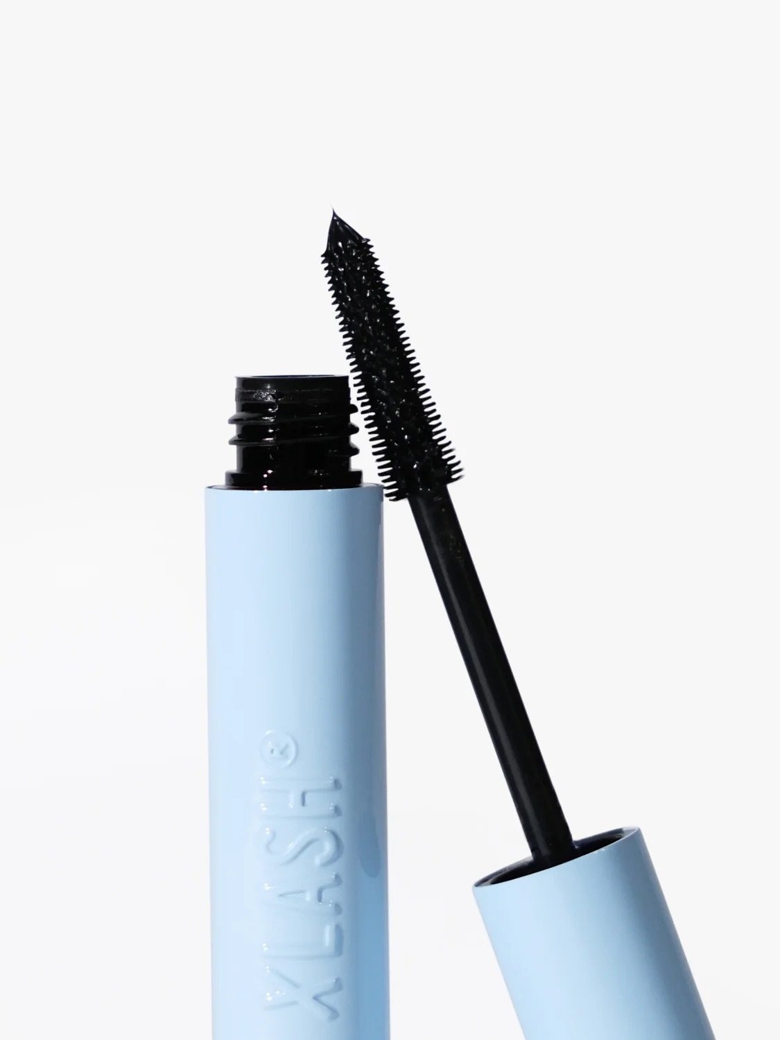 Weightless Mascara Xlash