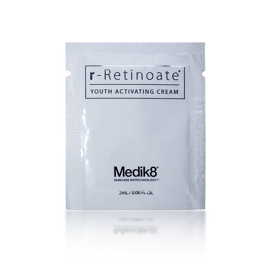 Vzorka Medik8 r-Retinoate® - superkrém aktivujúci mladosť